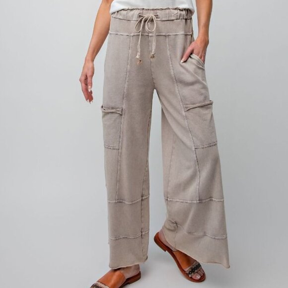 EASEL Select Comfort LUX Premium Mineral Wash Wide Leg Pant Raw Hem Seam Details - Picture 1 of 7